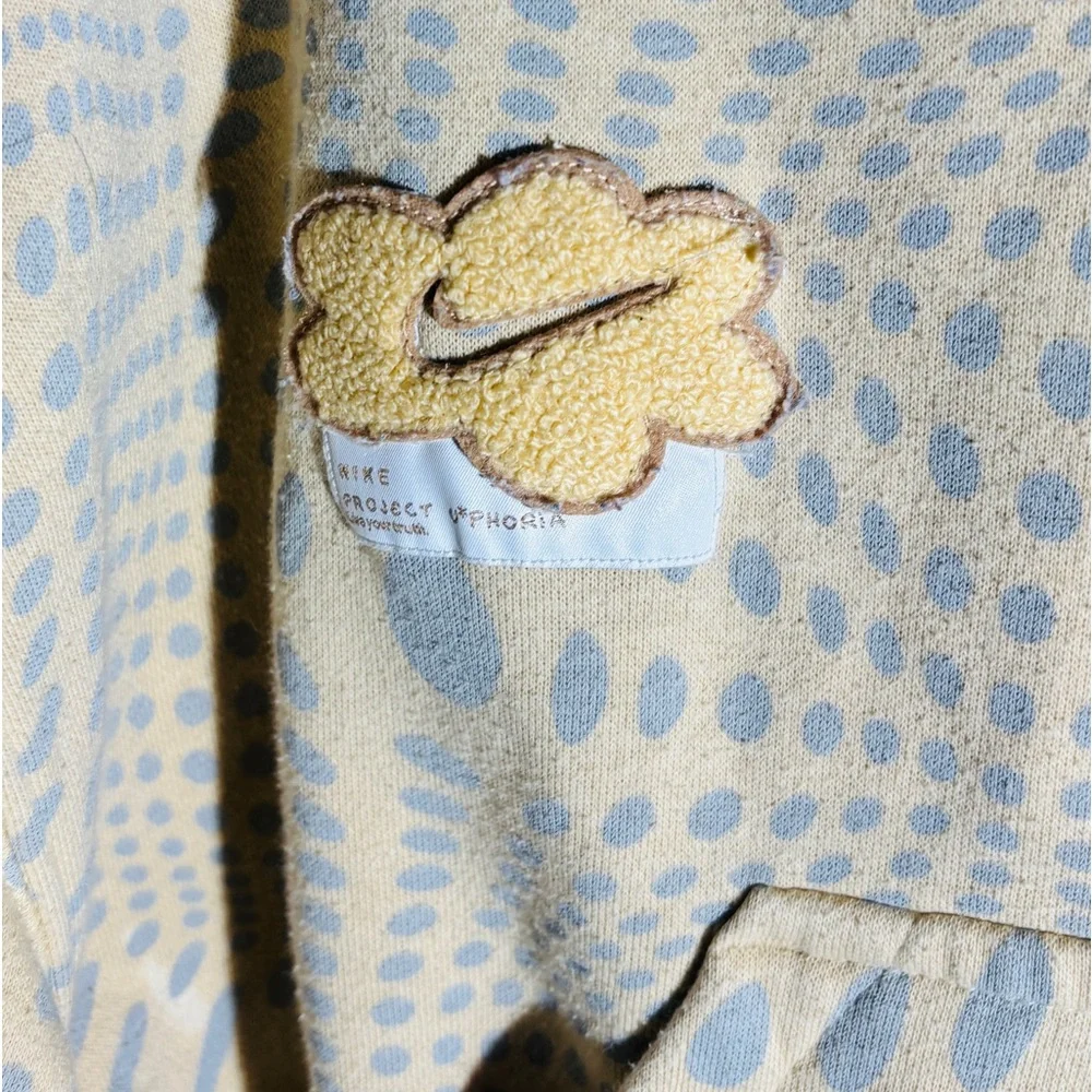 Nike Beige and Blue Patterned Hoodie